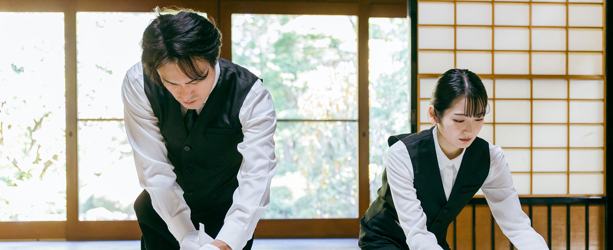 湯灌師とは?仕事内容や給料&年収を左右する要素・資格と向き不向きまで