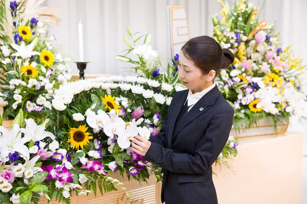 株式会社日本セレモニー　堺中央典礼会館 葬祭ディレクターの求人