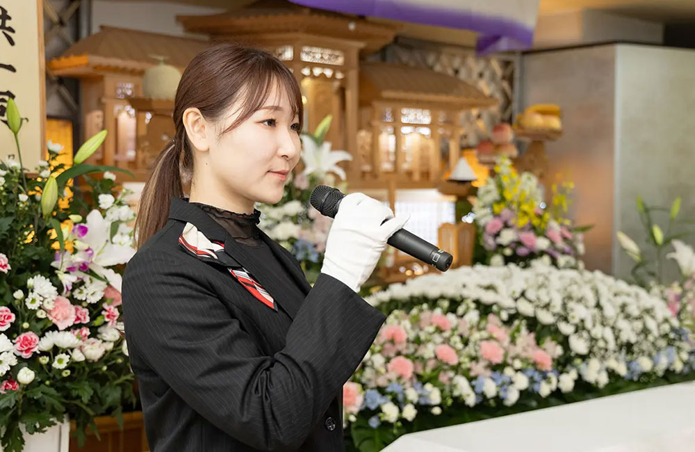 【葬祭ディレクター】経験者面接確約！夜間対応相談可能な地域密着の葬儀社です。