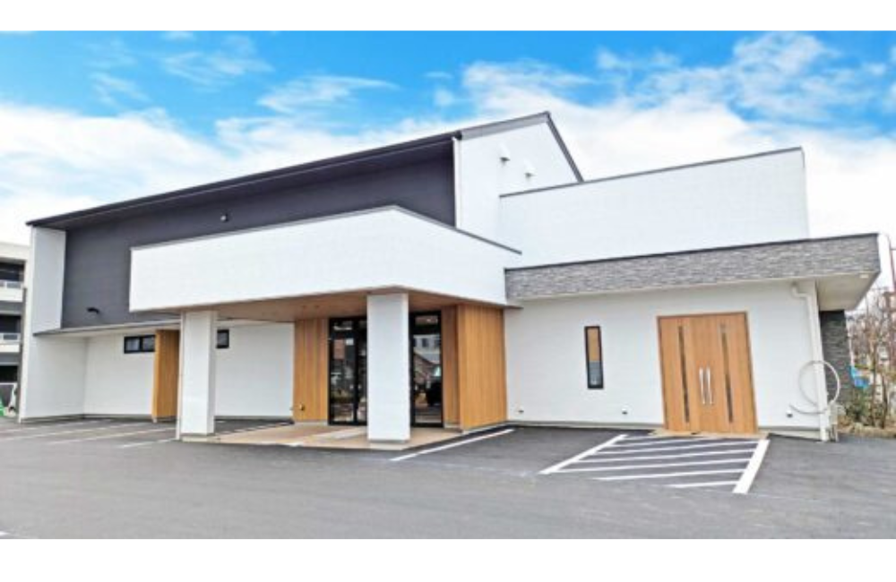 【葬祭ディレクター未経験歓迎】熊本市地域密着葬儀社だからこそ学べるスキル有り／働く姿勢や人柄重視の採用・評価制度です！
