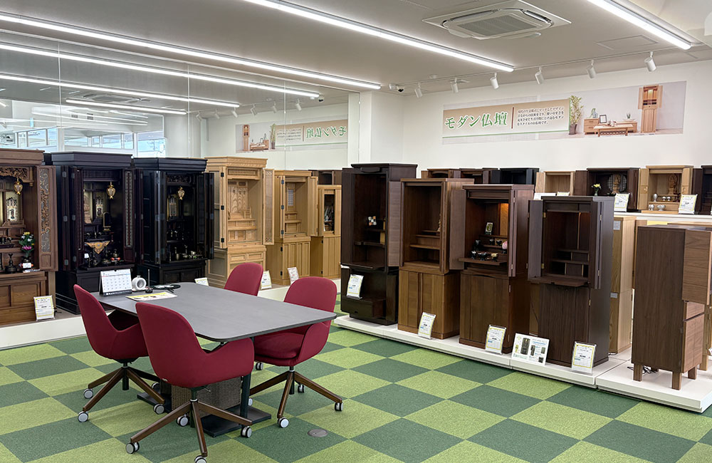 【営業職】未経験者歓迎/墓石仏壇販売営業/無理な販売、ノルマなし