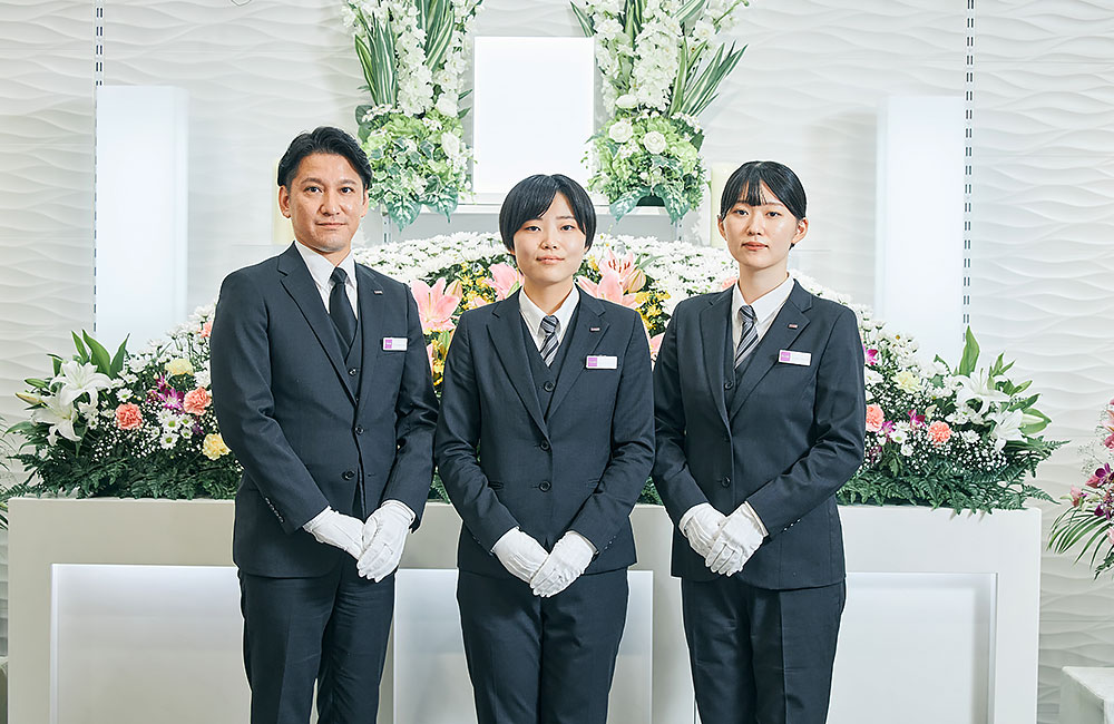 【葬祭プランナー未経験歓迎】年間休日113日/人柄重視・夜間なし/研修充実/スタンダード市場上場の業界最大手