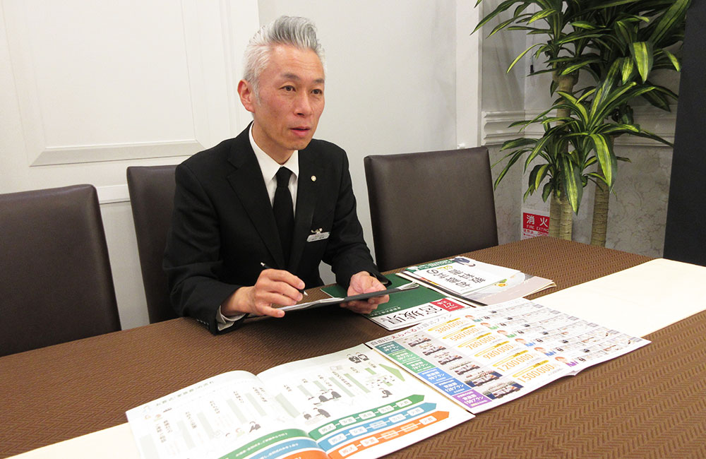 【葬祭ディレクター経験者】年収420～600万円以上スタート可能／転勤なし