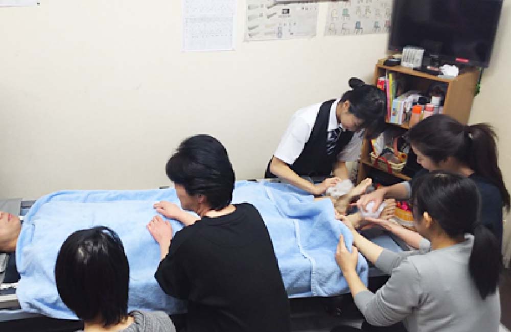 【納棺師】＼2026年度ベースアップ！／全国展開する大手企業／未経験者積極採用中！