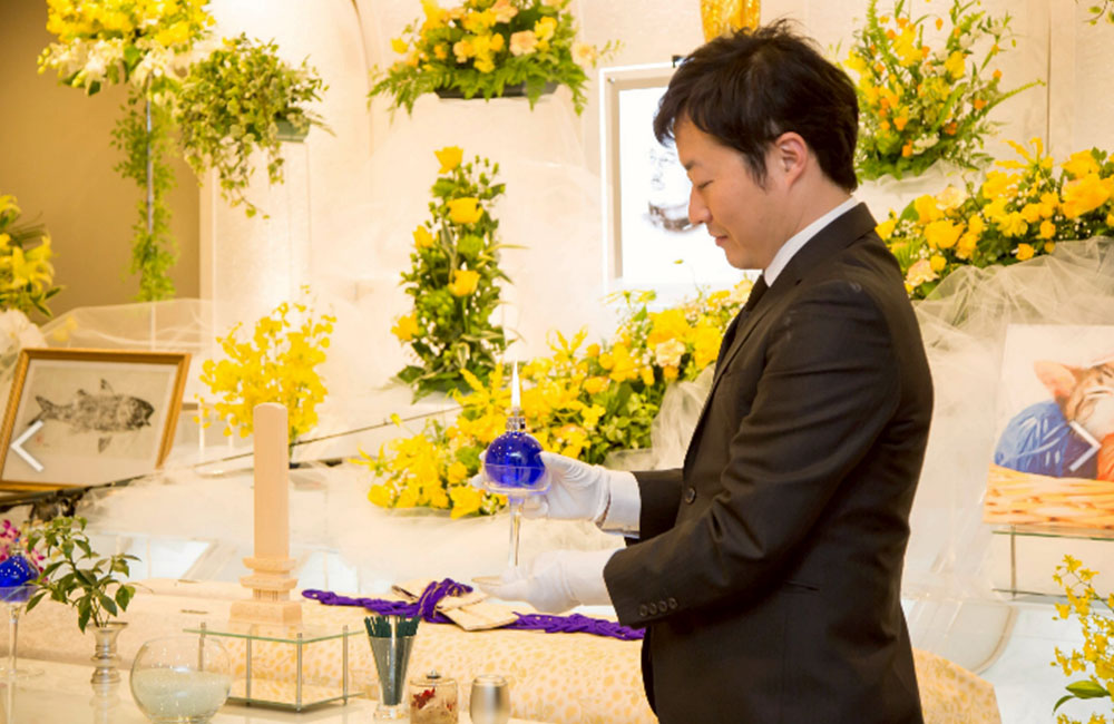 【葬祭ディレクター未経験】分業制でメリハリをつけて働ける環境です！