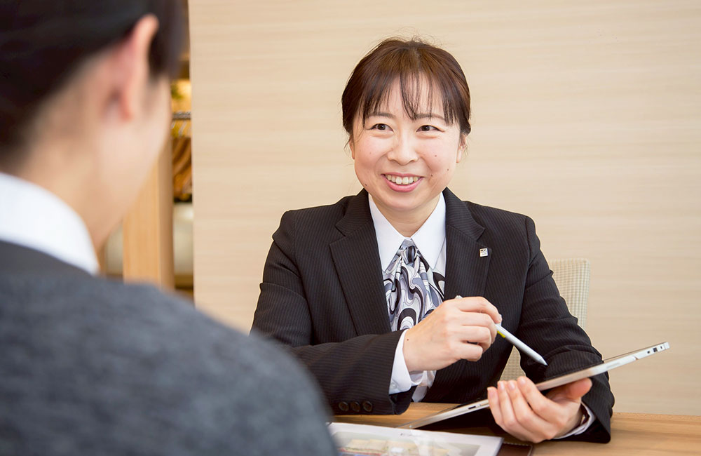 【葬祭ディレクター経験者】分業制でメリハリをつけて働ける環境です！