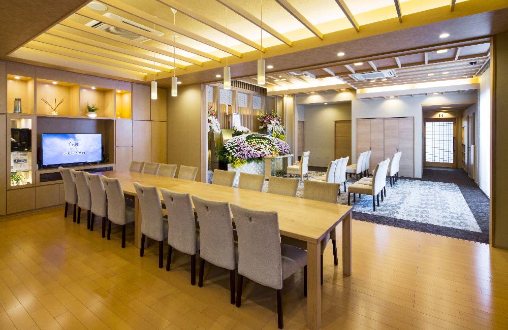 【葬儀コールセンタースタッフ】残業ゼロ/5連休有り♪/日勤のみで働きやすい◎