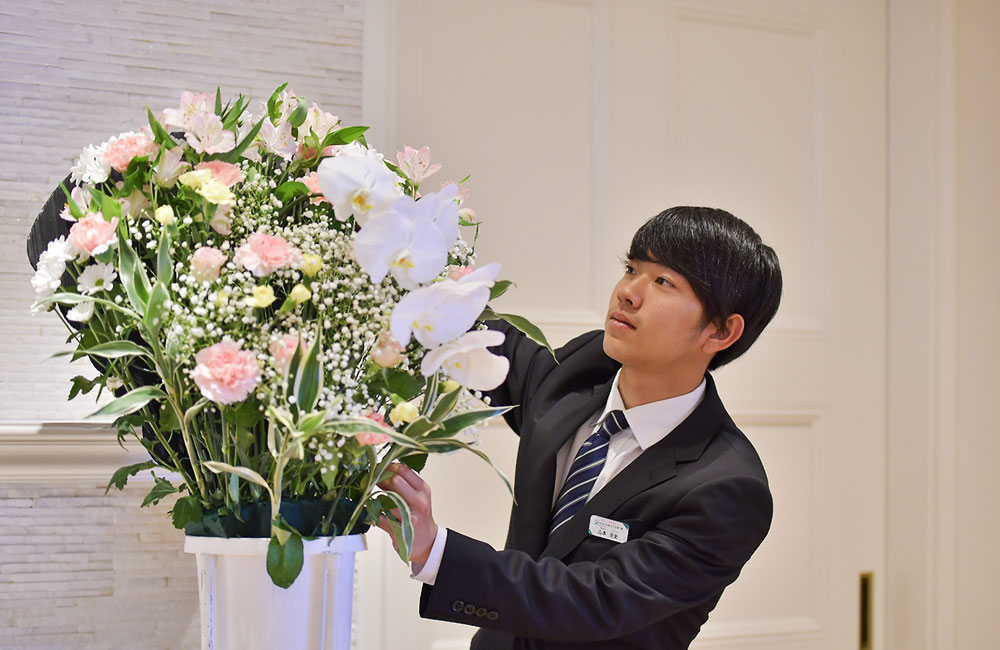 【葬祭ディレクター/受注専門】経験者面接確約/年収600万円~1,200万円保証!