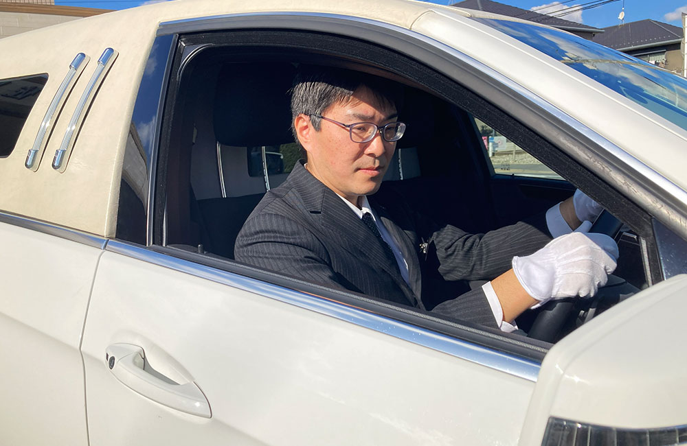 【葬祭ディレクターのマネージャー候補】有給消化率90%超／メリハリよく働ける