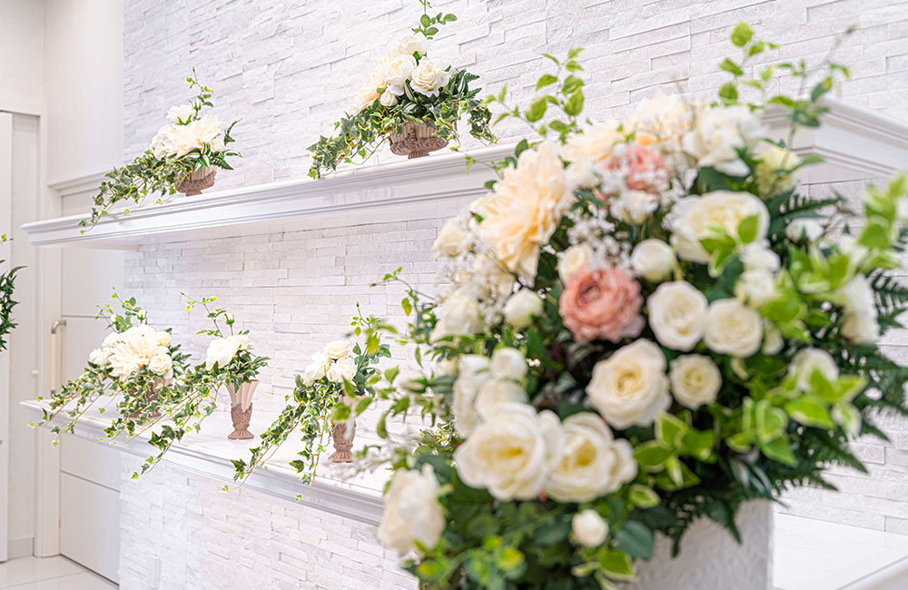 【葬祭ディレクター実務経験者】週休2日制／年収500万円以上スタートも可能／夜間は希望制