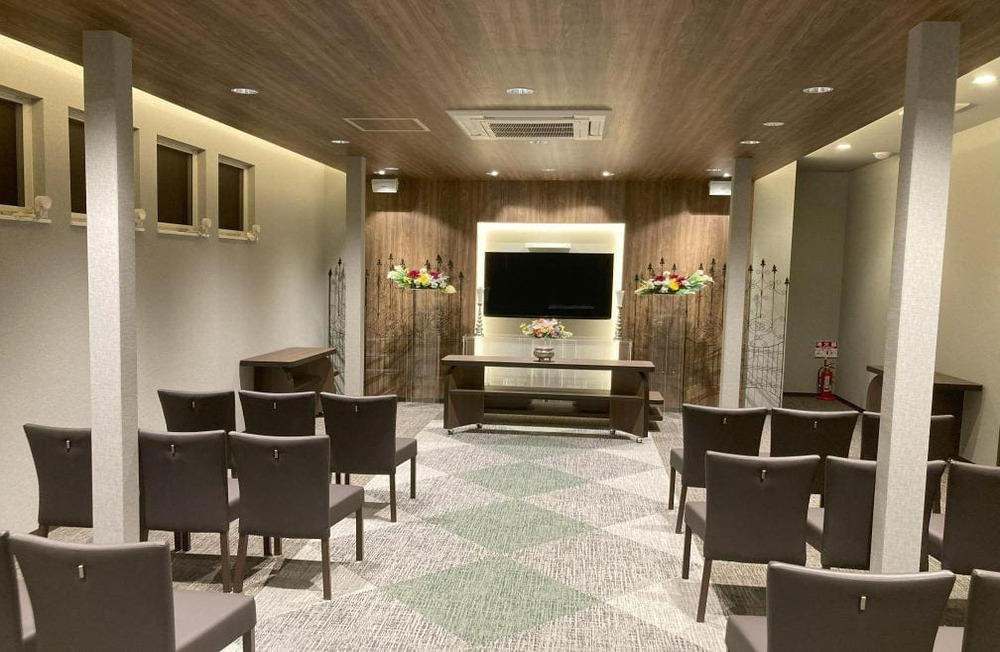 【葬祭ディレクター実務経験者】年収600万円以上スタート可能／月35万円以上スタート