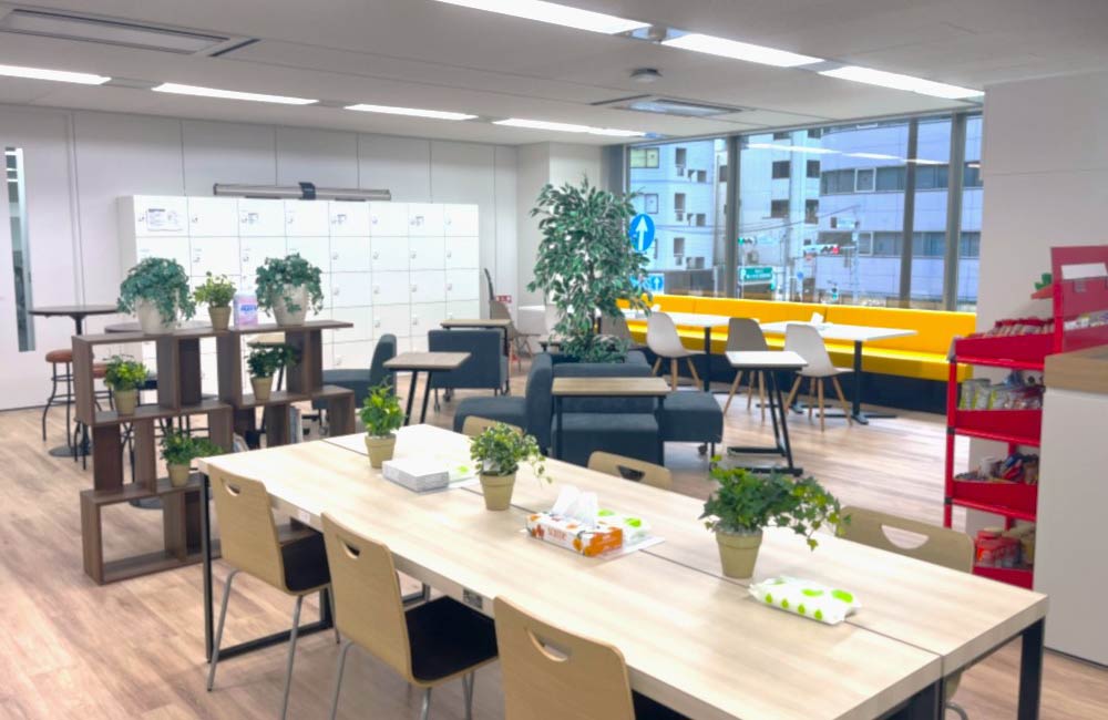 【広報・エリアマーケティング/未経験・第二新卒も歓迎!】企業と地域をつなぐ広報担当求人!